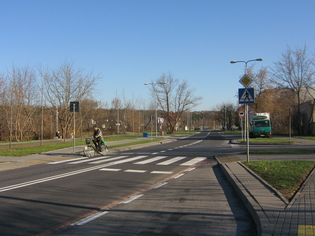 [Rozmiar: 279050 bajt�w]