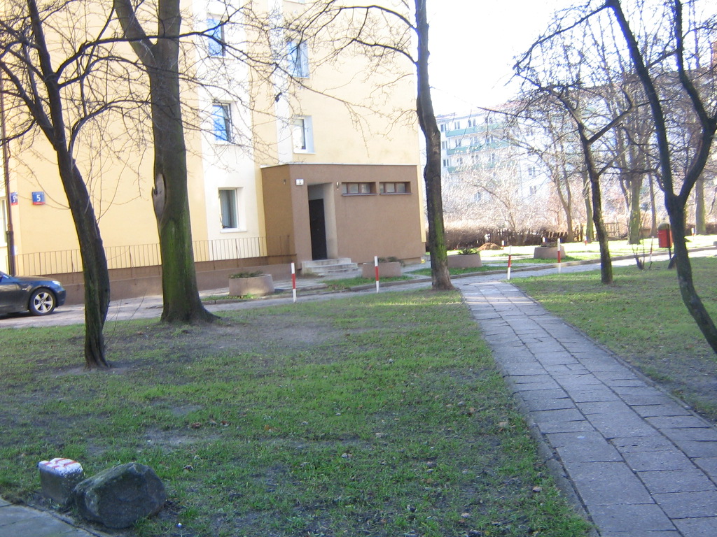 [Rozmiar: 390589 bajt�w]